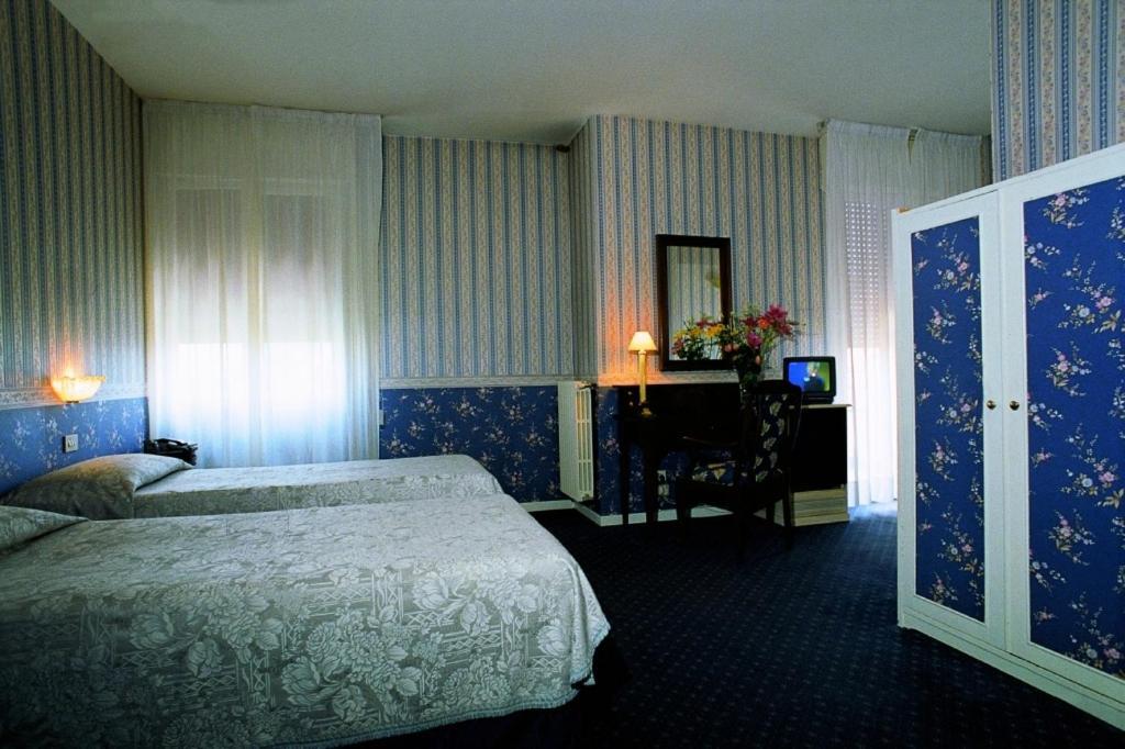 Hotel Terme Eden Abano Terme Zimmer foto